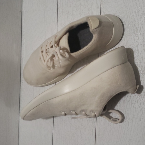 Allbirds wool runners cream mens shoes 11 - Picture 5 of 8